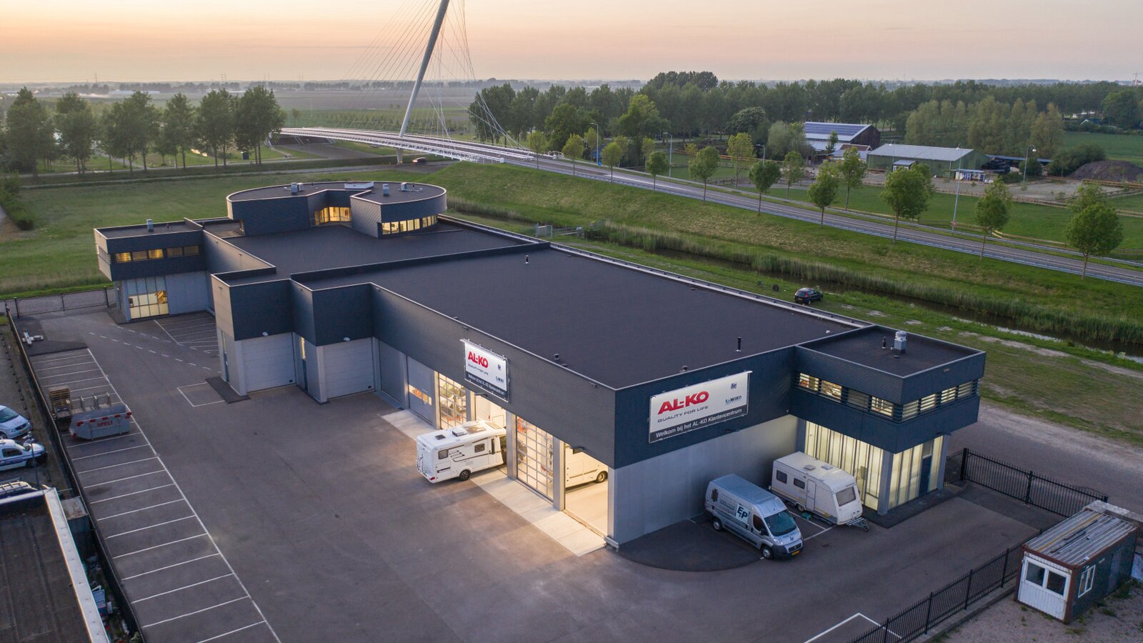 Kundencenter und Showrooms ALKO